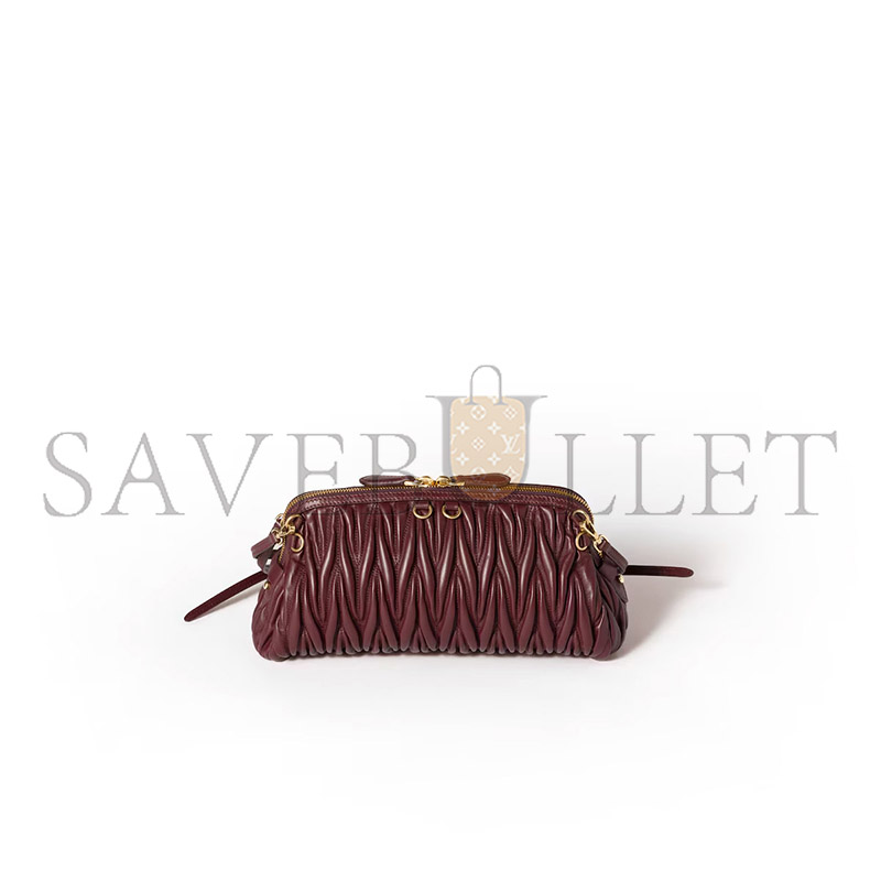 MIU MIU CAPRICE MATELASSÉ NAPPA LEATHER CLUTCH 58F130 (28*14.5*10cm) 
